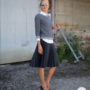 🆕 ‼️ J Crew Navy Pleated Midi Skirt Style AJ983